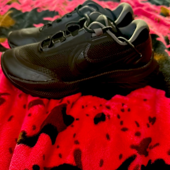 Nike react shoes - Picture 3 of 6